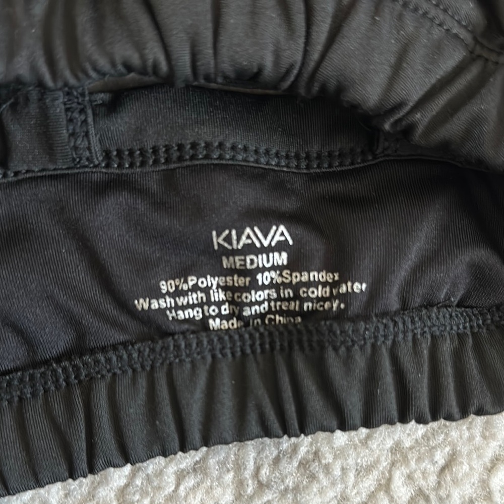 Kiava Black Sports Bra - Picture 2 of 3